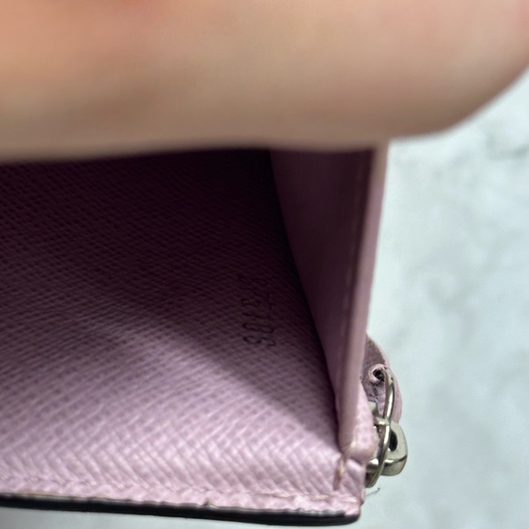 π₯ LOUIS VUITTON EPI TROPICAL VICTORINE COMPACT WALLET π₯ - Picture 8 of 14